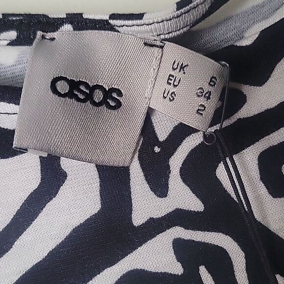 NWT ASOS Bodycon Dress Sexy Black White Geometric Abstract Midi Fitted XS 2 - Picture 4 of 7